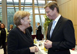 Westerwelle-Merkel-20091008